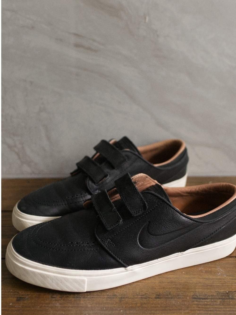 Mens Nike Stefan Janoski Zoom SE Velcro Strap Leather Black and Tan Size 9 Shoes